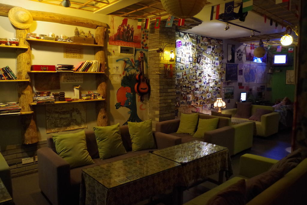 Yangshuo Travellers Land Youth Hostel المظهر الخارجي الصورة