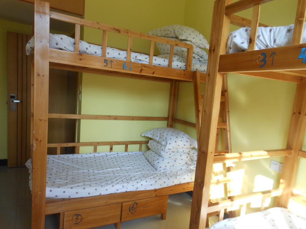 Yangshuo Travellers Land Youth Hostel المظهر الخارجي الصورة