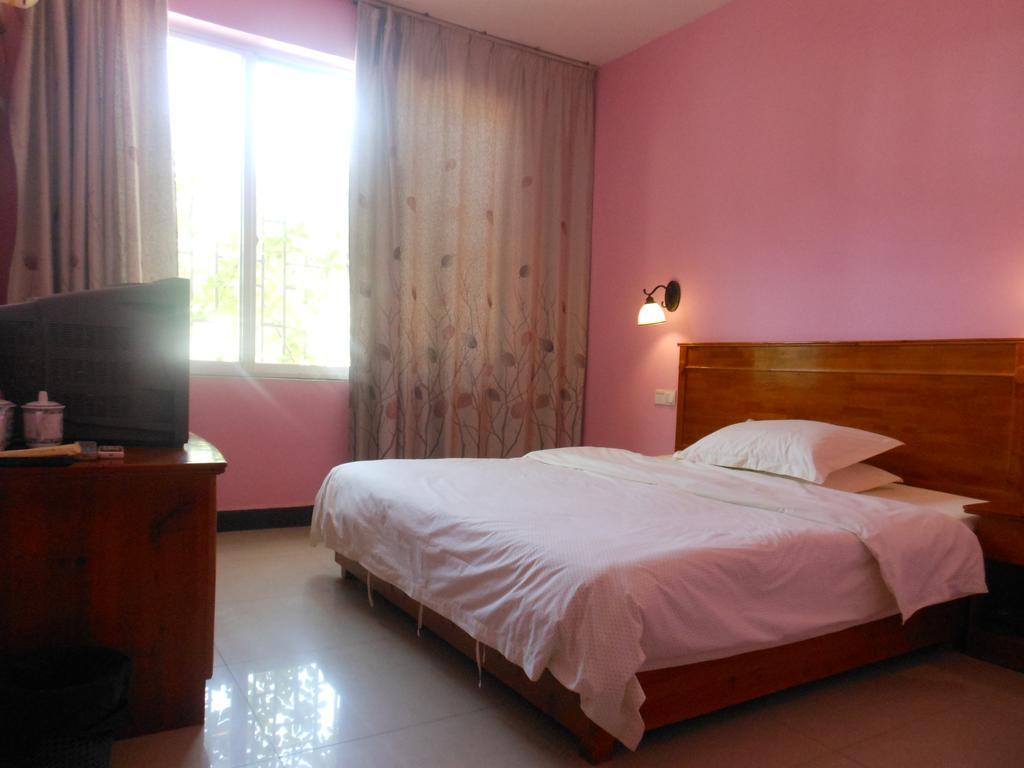 Yangshuo Travellers Land Youth Hostel المظهر الخارجي الصورة
